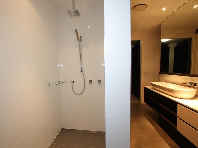 29 North Quay Drive, Biggera Waters QLD 4216