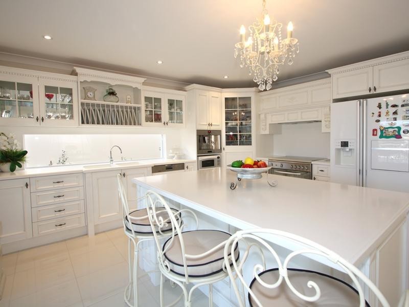 4 North Quay Drive, Biggera Waters QLD 4216