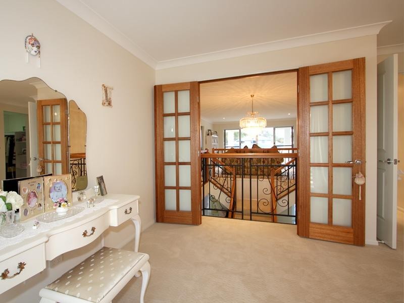 4 North Quay Drive, Biggera Waters QLD 4216