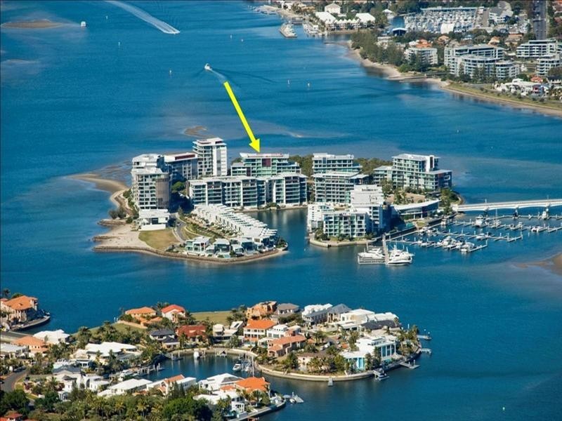 Paradise Point QLD 4216
