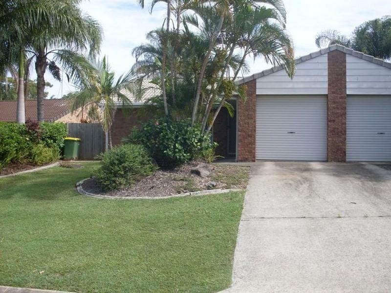 2/7 Cassandra Crescent, Labrador QLD 4215