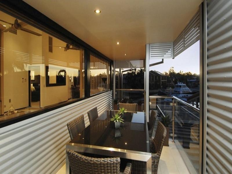 24 Daru Avenue, Runaway Bay QLD 4216