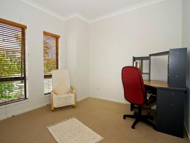 27 Costa Del Sol Avenue, Runaway Bay QLD 4216