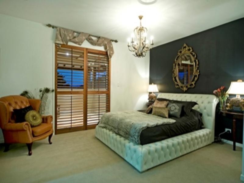 8216 Magnolia Drive West, Hope Island QLD 4212