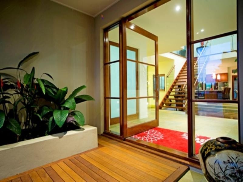 8216 Magnolia Drive West, Hope Island QLD 4212