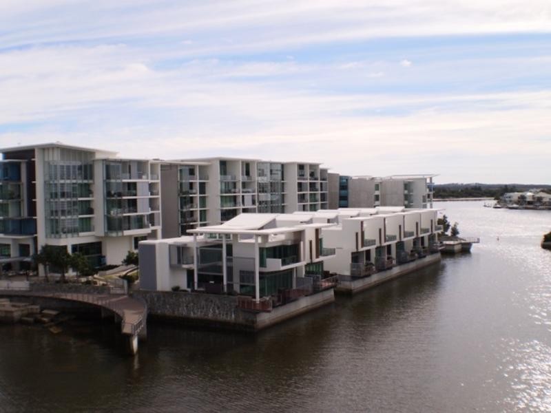 Paradise Point QLD 4216