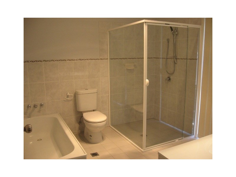 2/93 Paradise Parade, Paradise Point QLD 4216