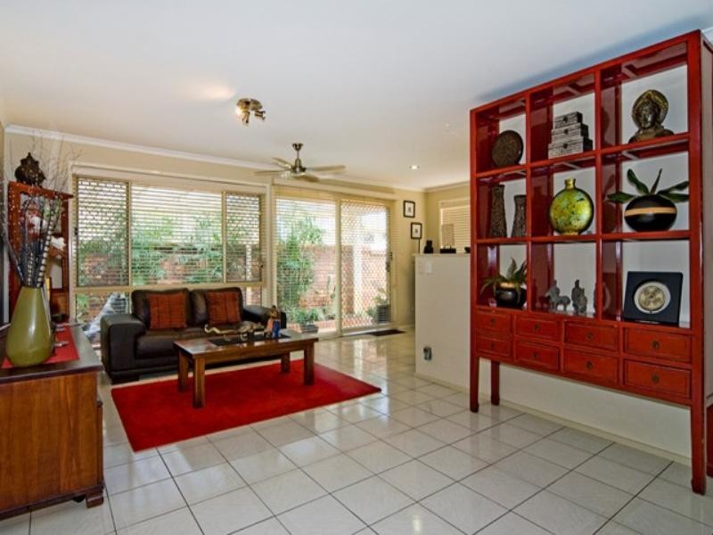 15 Midnight Court, Runaway Bay QLD 4216