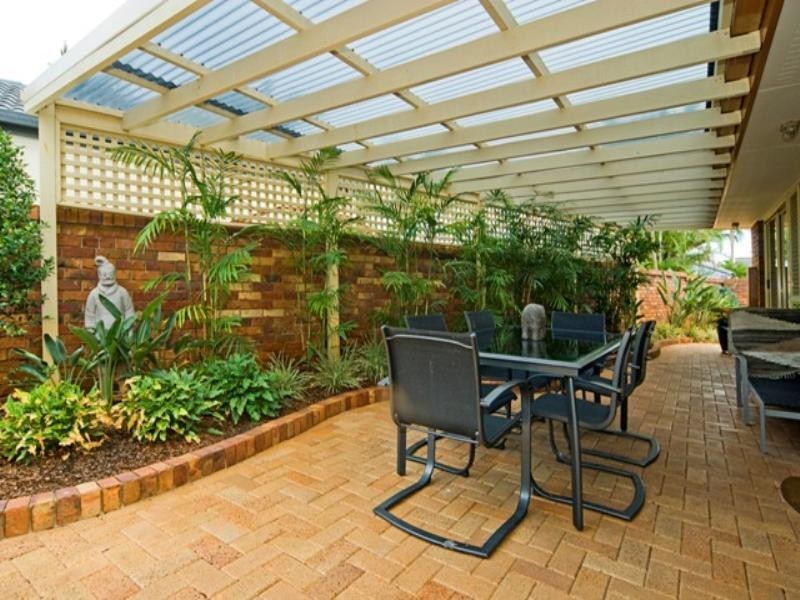 15 Midnight Court, Runaway Bay QLD 4216