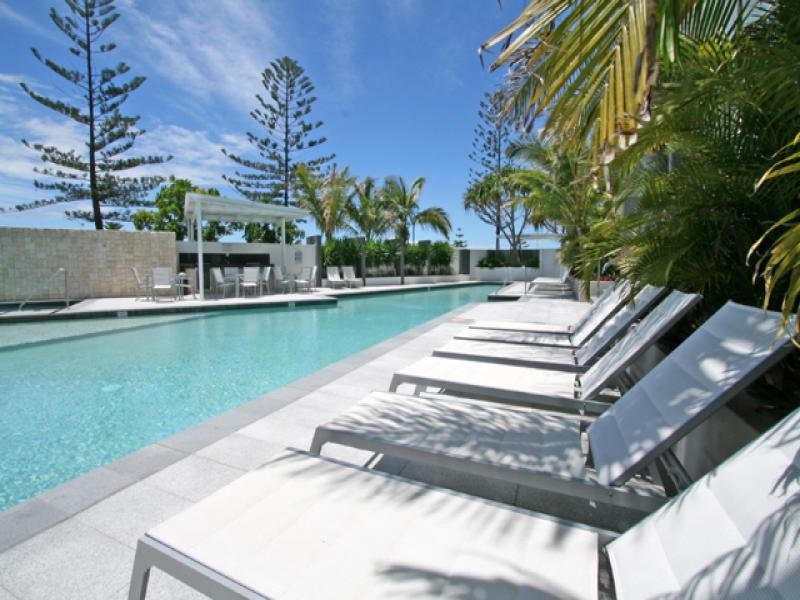 2301/438 Marine Parade, Biggera Waters QLD 4216