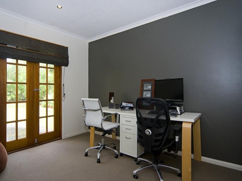 47 Deagon Drive, Runaway Bay QLD 4216