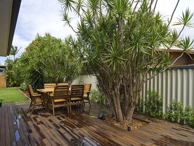 47 Deagon Drive, Runaway Bay QLD 4216