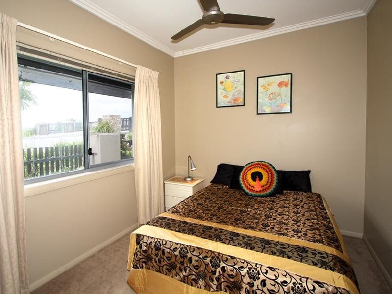 26 East Quay Drive, Biggera Waters QLD 4216