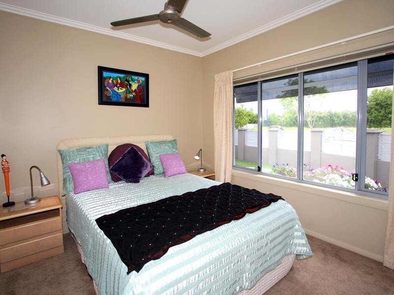 26 East Quay Drive, Biggera Waters QLD 4216