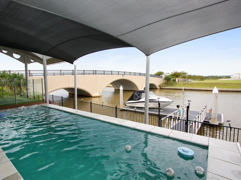 26 East Quay Drive, Biggera Waters QLD 4216