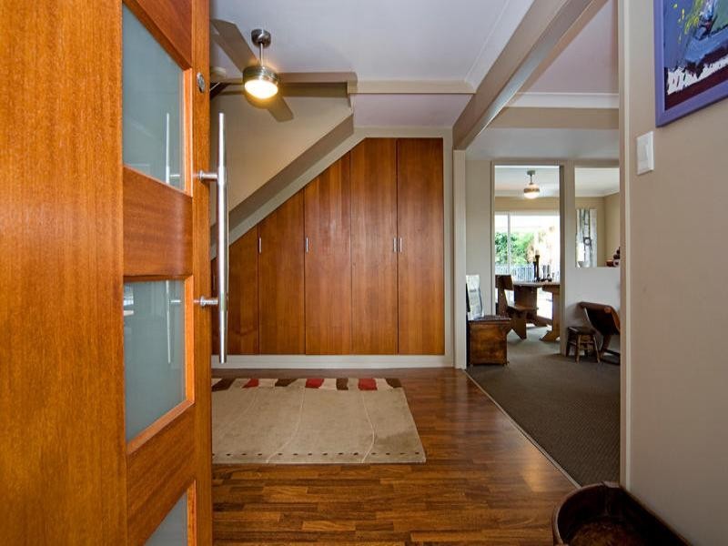 220 Bayview Street, Runaway Bay QLD 4216