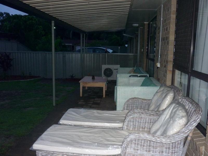 2/6 Woodgate Place, Paradise Point QLD 4216