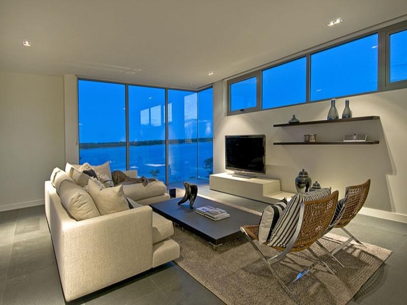 446 Marine Parade, Biggera Waters QLD 4216