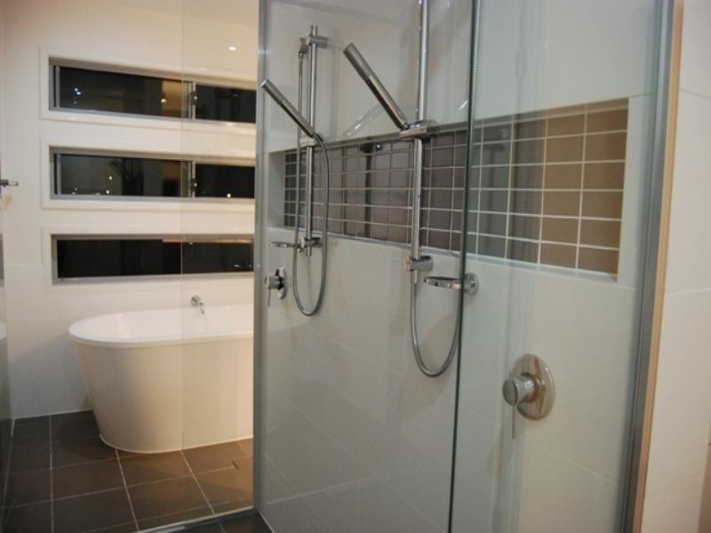 2/29 South Quay Drive, Biggera Waters QLD 4216