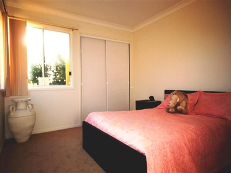 2/7 Perry Place, Biggera Waters QLD 4216