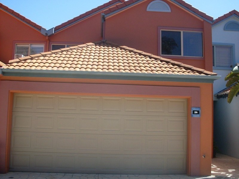 56 John Lund Drive, Hope Island QLD 4212