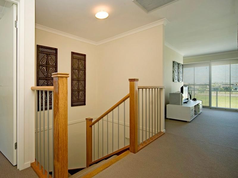 110 Compass Drive, Biggera Waters QLD 4216
