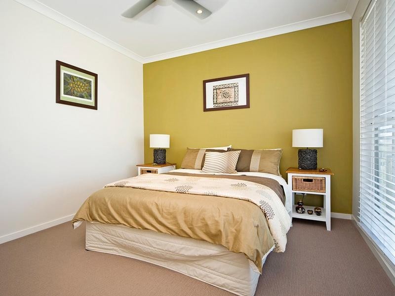 110 Compass Drive, Biggera Waters QLD 4216