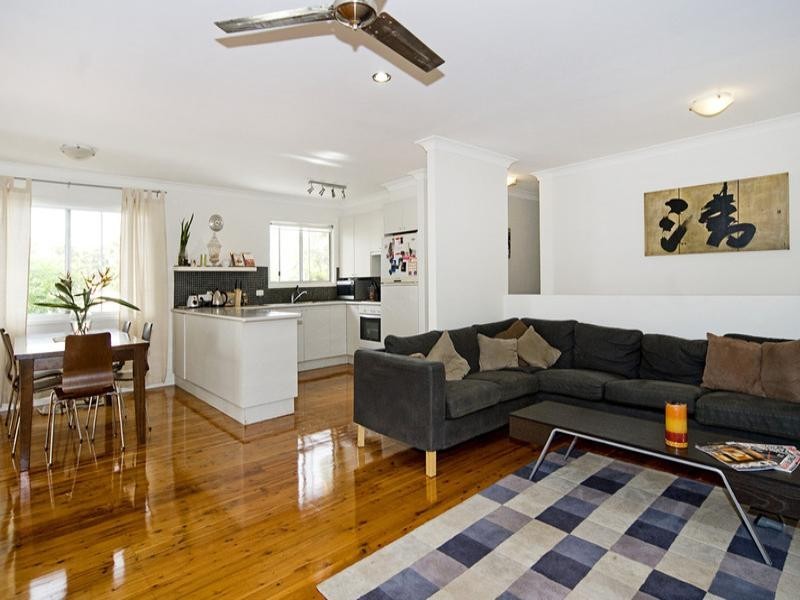 29 Akoonah Street, Hope Island QLD 4212
