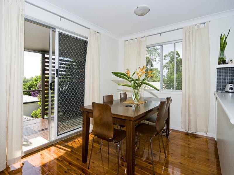 29 Akoonah Street, Hope Island QLD 4212