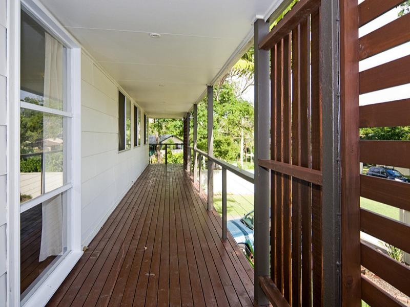 29 Akoonah Street, Hope Island QLD 4212