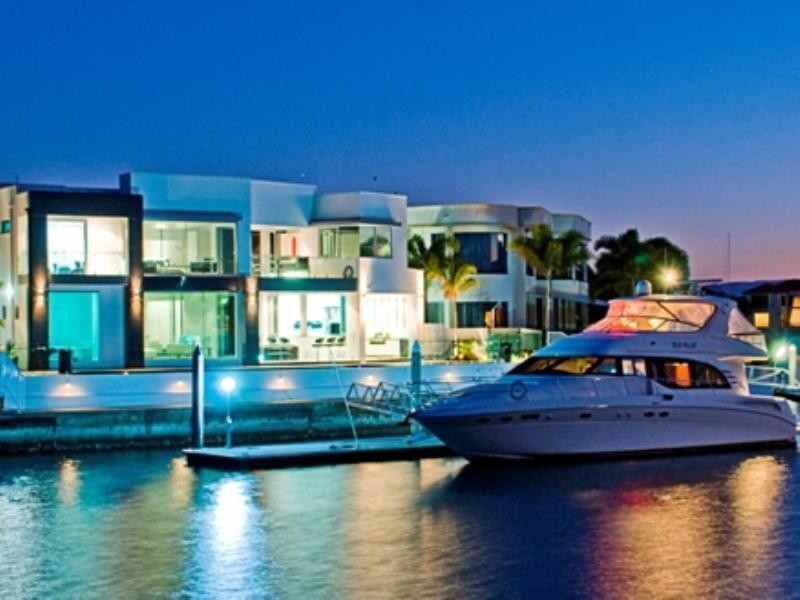 Paradise Point QLD 4216