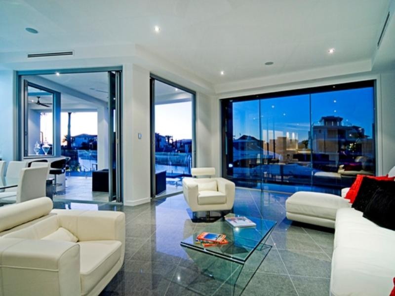 Paradise Point QLD 4216