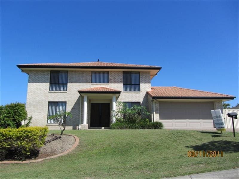 12 Kite Circuit, Arundel QLD 4214