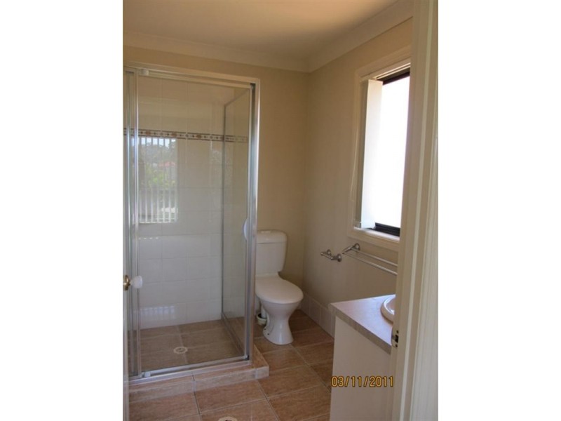 12 Kite Circuit, Arundel QLD 4214