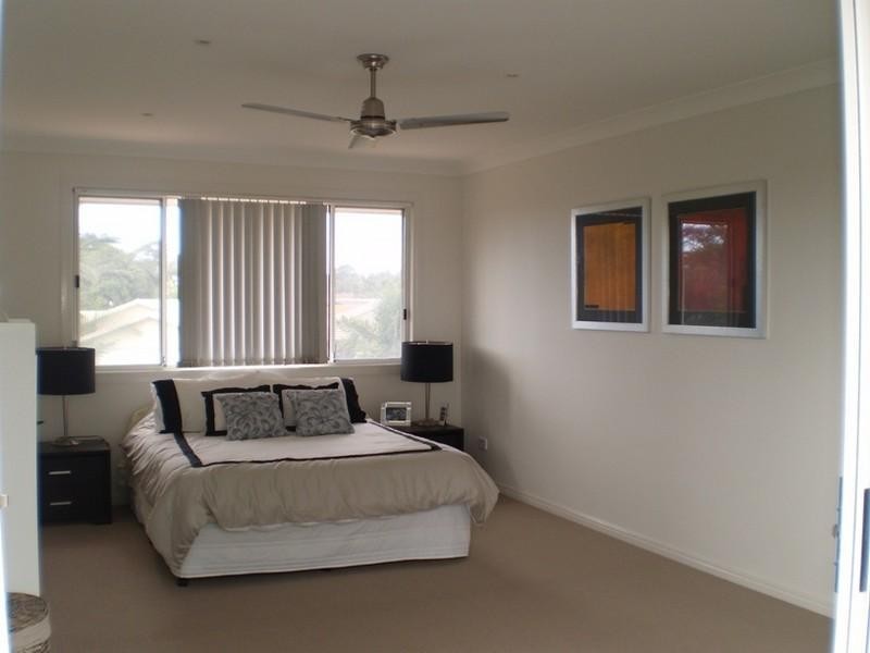 Paradise Point QLD 4216