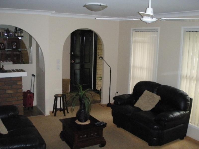 22 Burrendong Road, Coombabah QLD 4216