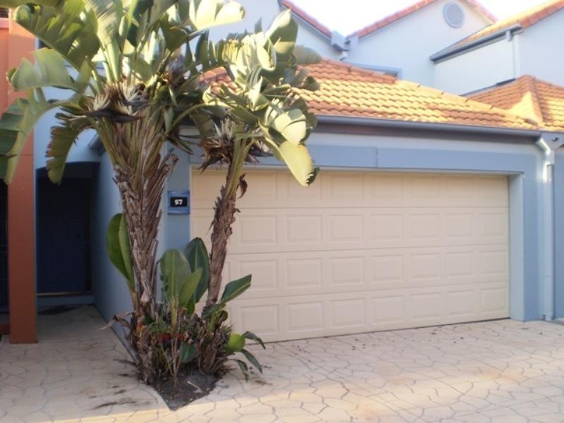 57 John Lund Drive, Hope Island QLD 4212