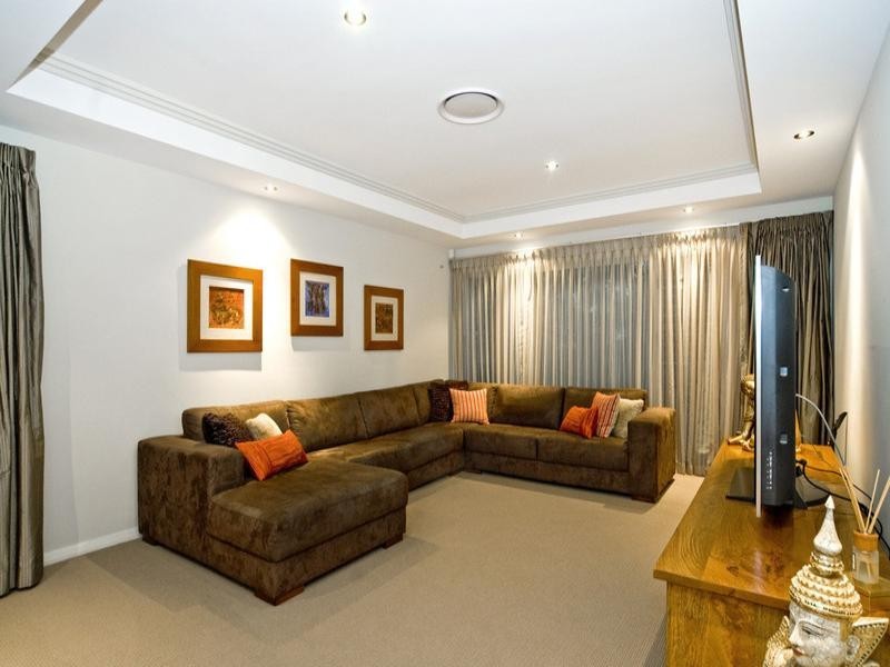 152 Sundance Way, Runaway Bay QLD 4216