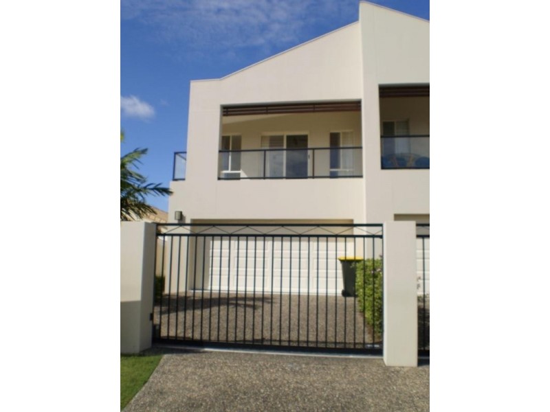 Paradise Point QLD 4216