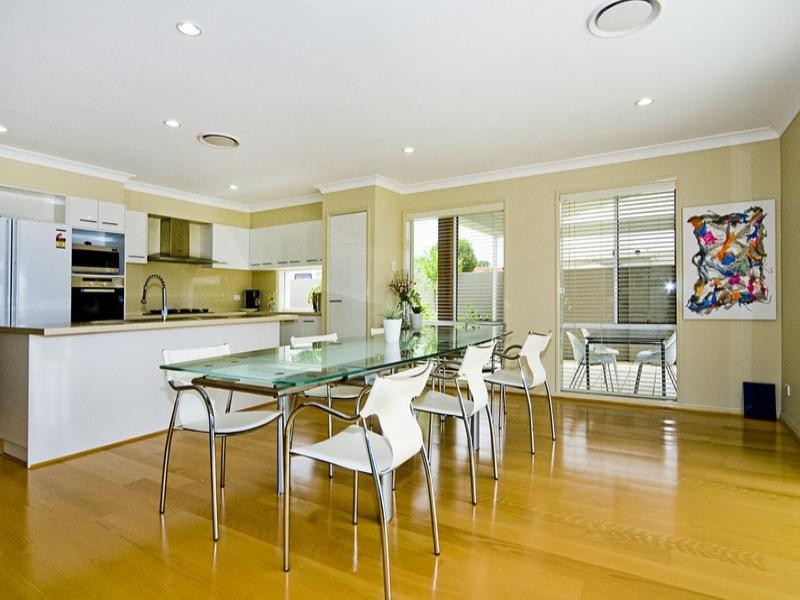 61 Compass Drive, Biggera Waters QLD 4216