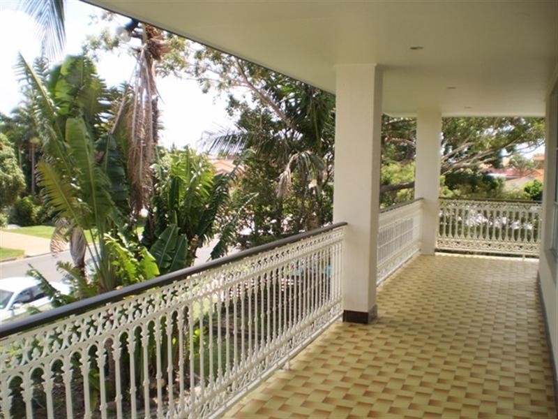 Paradise Point QLD 4216