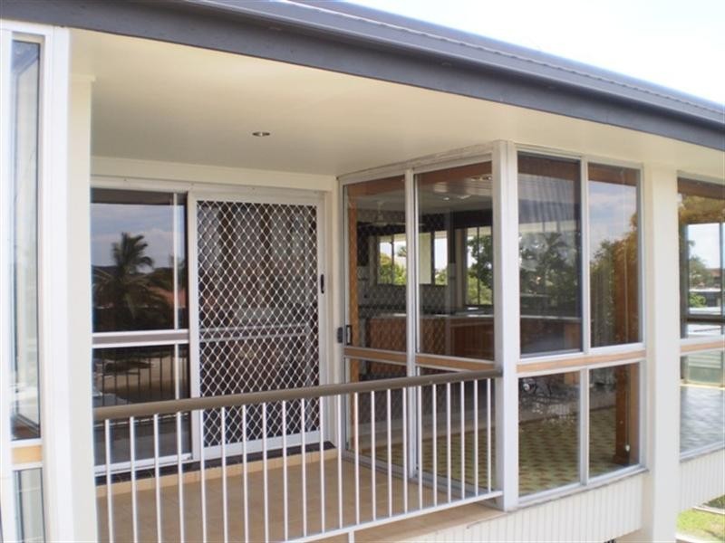 Paradise Point QLD 4216