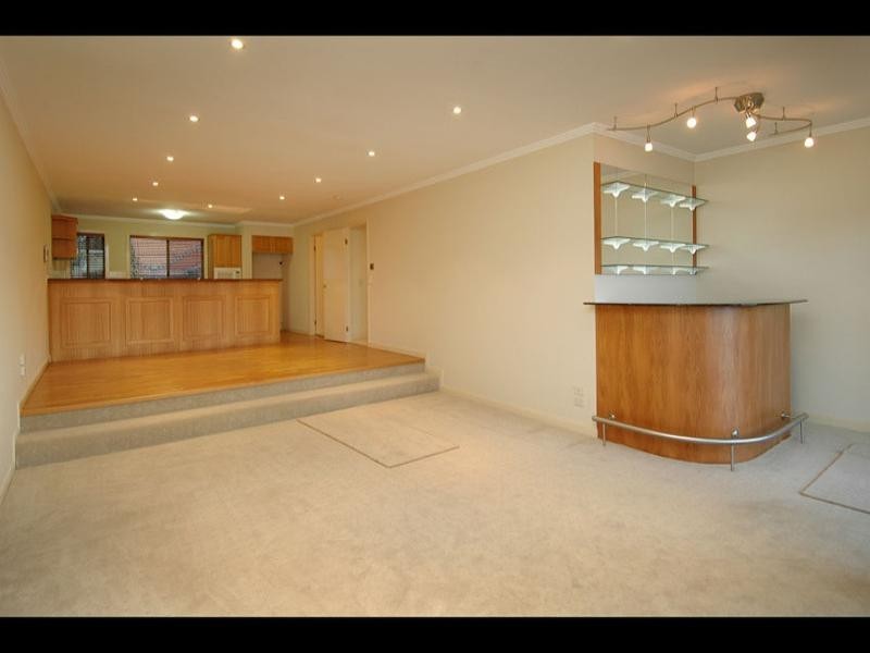 42 John Lund Drive, Hope Island QLD 4212