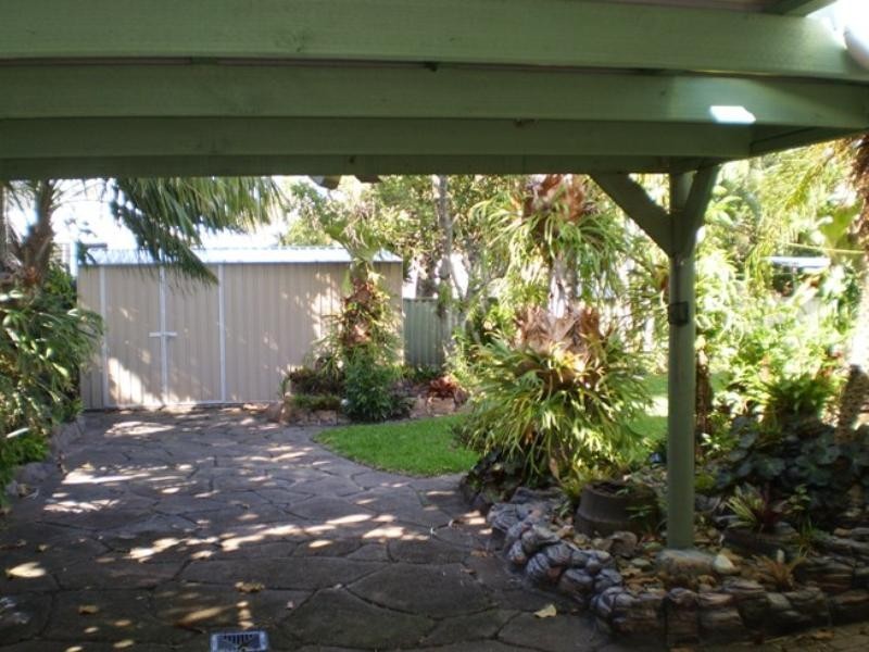 Paradise Point QLD 4216