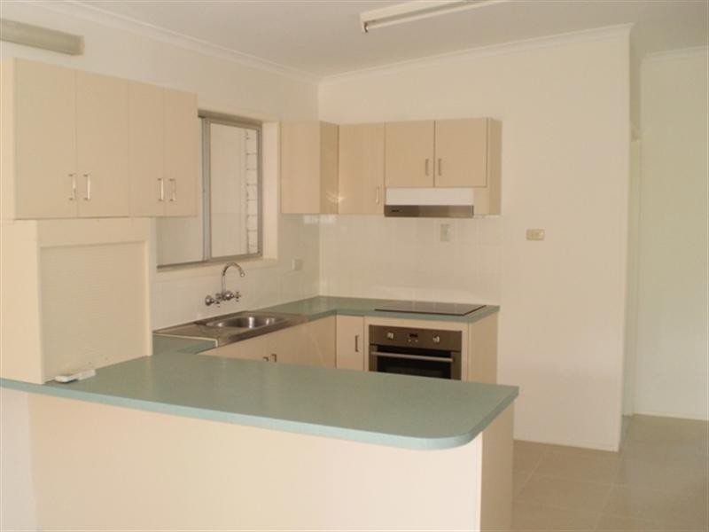 Paradise Point QLD 4216