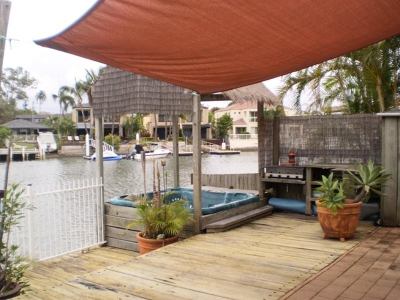 Biggera Waters QLD 4216