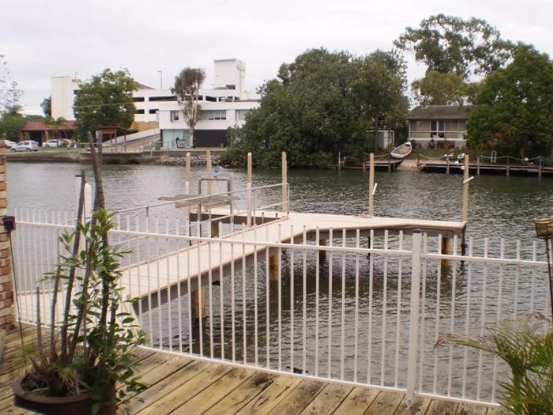Biggera Waters QLD 4216