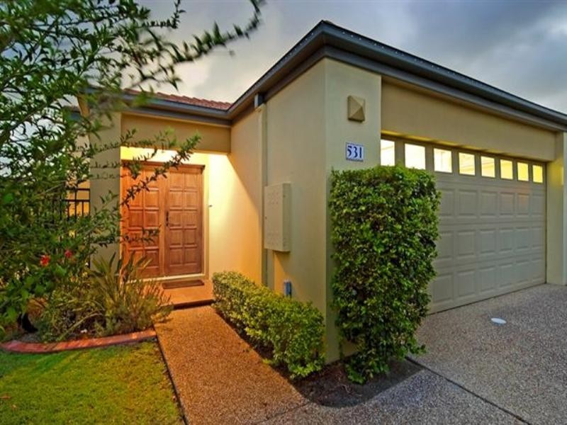 531 Oyster Cove Promenade, Helensvale QLD 4212