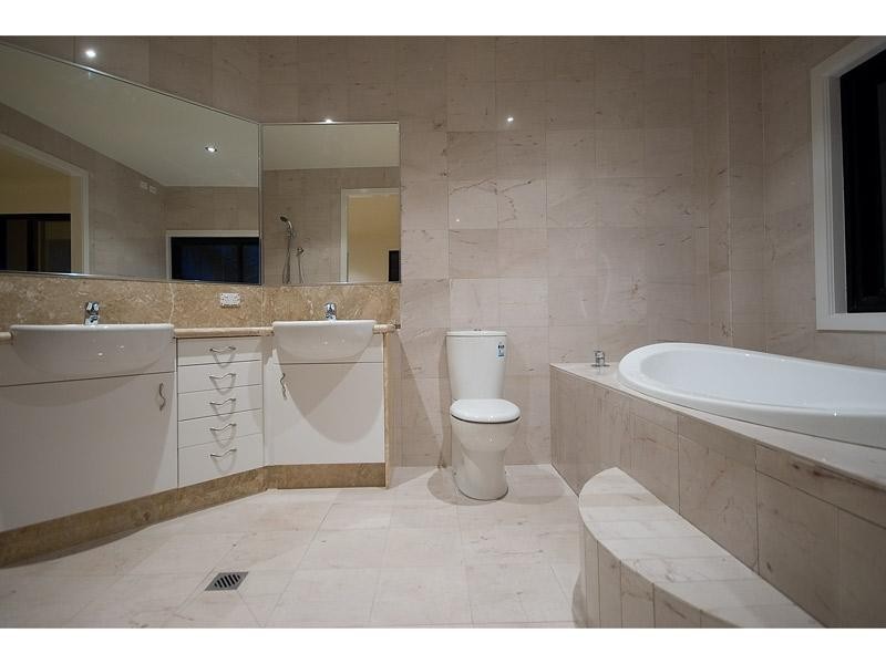 Runaway Bay QLD 4216