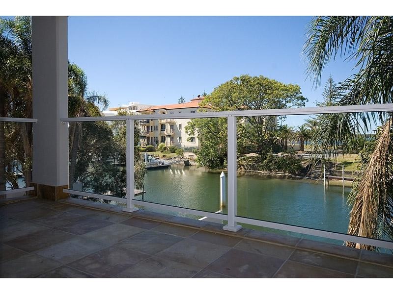 Runaway Bay QLD 4216